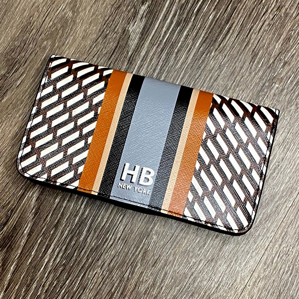 NWOT Henri Bendel Snap Wallet with Phone Pocket